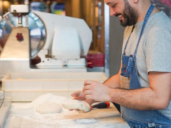 Chef Ciro lancia a Brescia il corso da pizzaiolo per disoccupati finanziato dalla&nbsp;regione